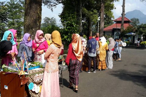 Perayaan Kartini's Day Mahasiswa Kesling