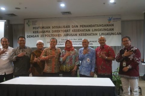 Pertemuan Sosialisasi Dan Penandatangan Kerja Sama Direktorat Kesehatan Lingkungan Dengan 23 Poltekkes Kemenkes Semarang