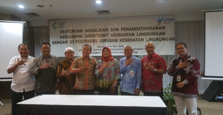Pertemuan Sosialisasi Dan Penandatangan Kerja Sama Direktorat Kesehatan Lingkungan Dengan 23 Poltekkes Kemenkes Semarang
